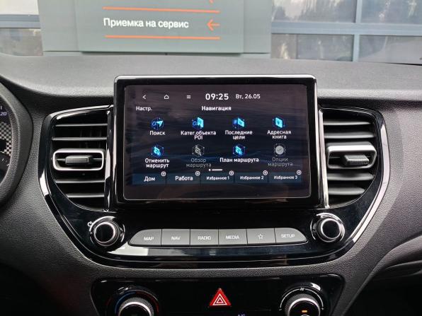 Hyundai Solaris II Рестайлинг с пробегом 2021 года, цена 1 647 000 рублей, 69811 км, седан, Автокод Объявления