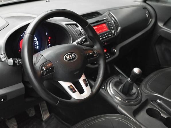 Kia Sportage III с пробегом 2014 года, цена 1 330 000 рублей, 139333 км, внедорожник, Автокод Объявления