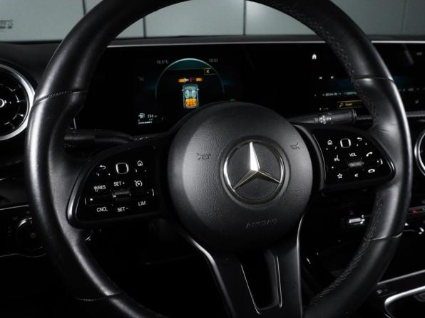 Mercedes-Benz CLA II (C118 X118) с пробегом 2019 года, цена 2 690 000 рублей, 139108 км, седан, Автокод Объявления