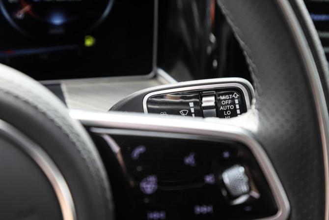 Hongqi H9 I с пробегом 2023 года, цена 4 700 000 рублей, 2800 км, седан, Автокод Объявления
