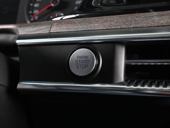 Kia K5 III с пробегом 2021 года, цена 2 529 000 рублей, 120200 км, седан, Автокод Объявления