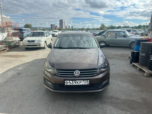 Volkswagen Polo V Рестайлинг с пробегом 2017 года, цена 1 120 000 рублей, 156000 км, седан, Автокод Объявления