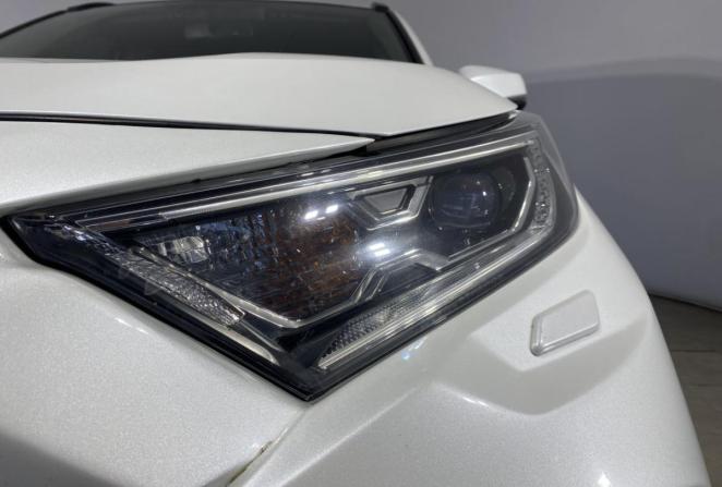 Toyota RAV4 V (XA50) с пробегом 2021 года, цена 3 900 000 рублей, 97071 км, внедорожник, Автокод Объявления