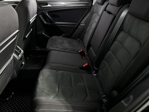 Volkswagen Tiguan II с пробегом 2017 года, цена 2 150 000 рублей, 217000 км, внедорожник, Автокод Объявления