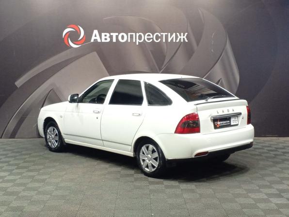 Lada (ВАЗ) Priora I с пробегом 2011 года, цена 260 000 рублей, 336384 км, хэтчбек, Автокод Объявления
