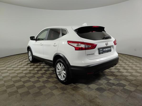 Nissan Qashqai II с пробегом 2018 года, цена 1 910 000 рублей, 145050 км, внедорожник, Автокод Объявления