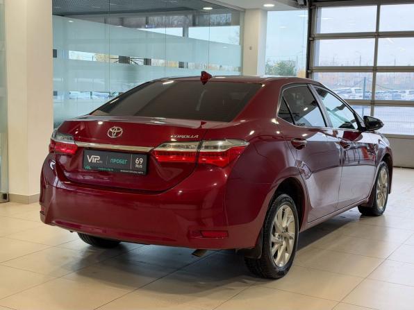 Toyota Corolla XI (E160 E170 E180) Рестайлинг 1 с пробегом 2017 года, цена 1 675 000 рублей, 155680 км, седан, Автокод Объявления