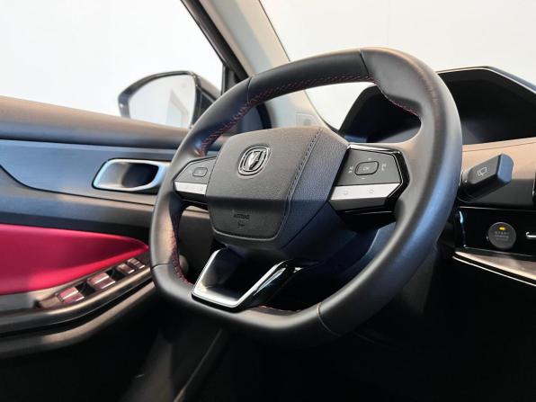 Changan UNI-S I с пробегом 2024 года, цена 2 250 000 рублей, 22680 км, внедорожник, Автокод Объявления
