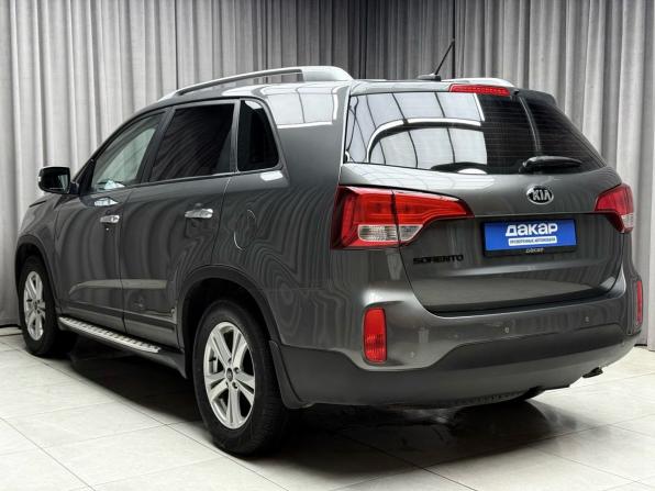 Kia Sorento II Рестайлинг с пробегом 2018 года, цена 1 949 000 рублей, 138000 км, внедорожник, Автокод Объявления