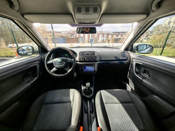 Skoda Fabia II Рестайлинг с пробегом 2012 года, цена 329 000 рублей, 269000 км, хэтчбек, Автокод Объявления