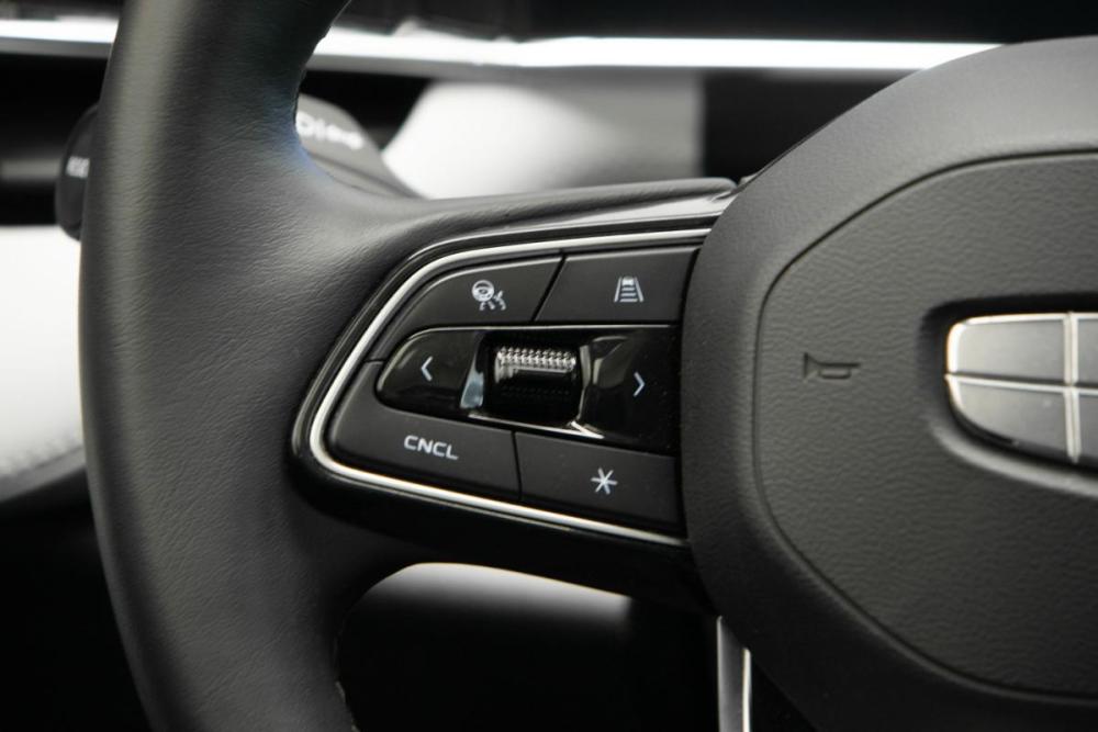 Geely Atlas II Москва  - изображение 12