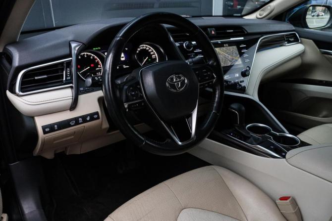 Toyota Camry VIII (XV70) с пробегом 2019 года, цена 2 450 000 рублей, 208455 км, седан, Автокод Объявления