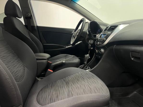 Hyundai Solaris I Рестайлинг с пробегом 2015 года, цена 1 150 000 рублей, 132000 км, седан, Автокод Объявления