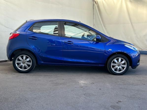 Mazda 2 II (DE) с пробегом 2008 года, цена 640 000 рублей, 93150 км, хэтчбек, Автокод Объявления