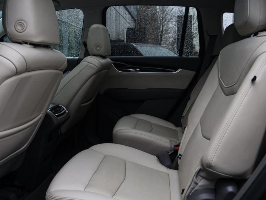 Cadillac XT6 I Москва  - изображение 9