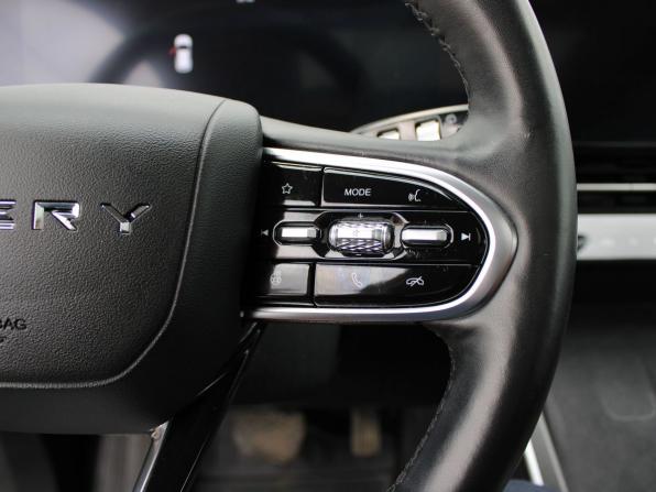 Omoda C5 I с пробегом 2022 года, цена 1 719 000 рублей, 38802 км, внедорожник, Автокод Объявления