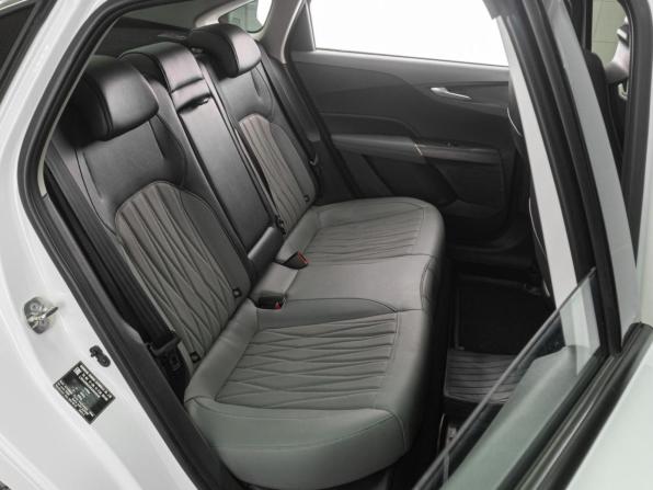Changan Lamore с пробегом 2024 года, цена 2 099 000 рублей, 59366 км, седан, Автокод Объявления