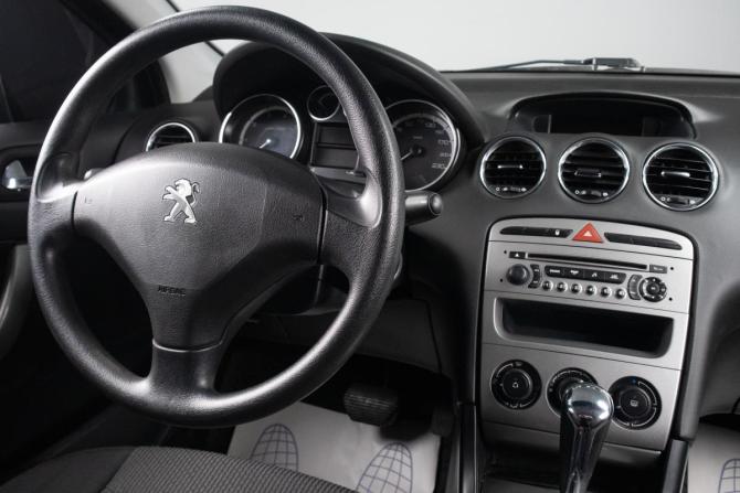 Peugeot 408 I с пробегом 2012 года, цена 719 000 рублей, 235091 км, седан, Автокод Объявления