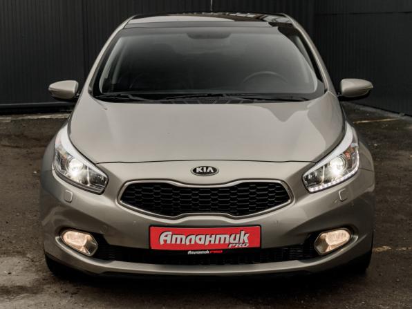 Kia Ceed II с пробегом 2013 года, цена 1 590 000 рублей, 58591 км, хэтчбек, Автокод Объявления