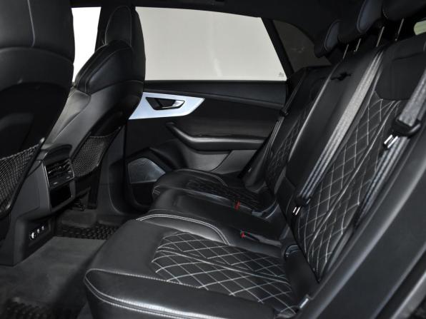Audi Q8 I (4M) с пробегом 2019 года, цена 6 250 000 рублей, 164051 км, внедорожник, Автокод Объявления