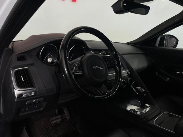Jaguar E-Pace I с пробегом 2018 года, цена 2 009 000 рублей, 197409 км, внедорожник, Автокод Объявления