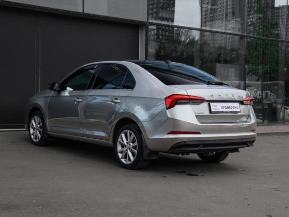 Skoda Rapid II с пробегом 2022 года, цена 1 650 000 рублей, 108062 км, лифтбек, Автокод Объявления