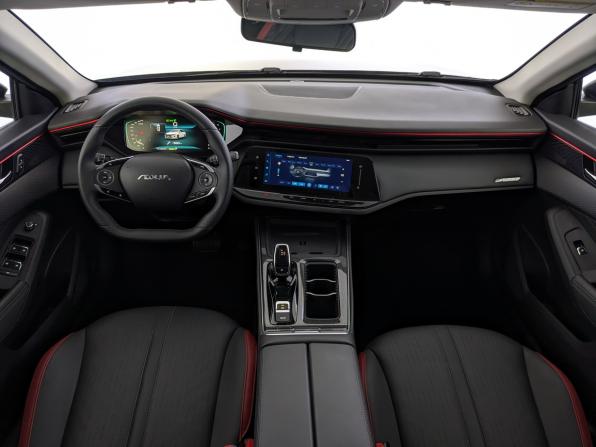 Dongfeng Shine Max с пробегом 2024 года, цена 1 745 000 рублей, 15600 км, седан, Автокод Объявления