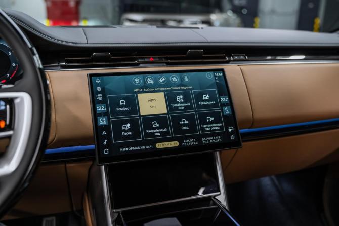 Новый Land Rover Range Rover V 2026 года, цена 23 850 000 рублей, внедорожник, Автокод Объявления