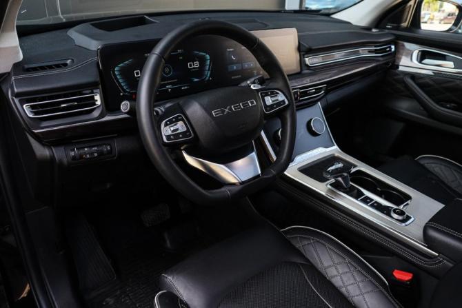 Exeed VX I с пробегом 2023 года, цена 3 150 000 рублей, 44150 км, внедорожник, Автокод Объявления