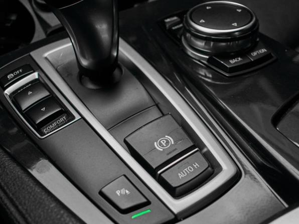 BMW 5 серии VI (F10/F11/F07) Рестайлинг с пробегом 2013 года, цена 2 050 000 рублей, 307293 км, седан, Автокод Объявления
