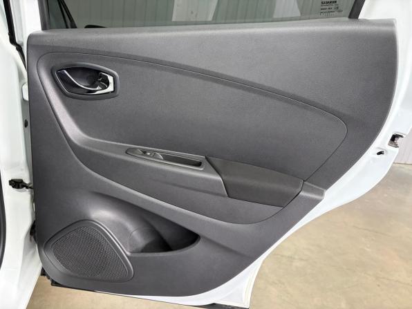 Renault Kaptur I с пробегом 2018 года, цена 1 347 000 рублей, 106100 км, внедорожник, Автокод Объявления