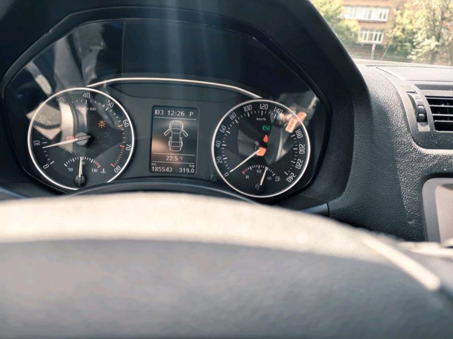 Skoda Octavia II (A5) Рестайлинг Москва  - изображение 4