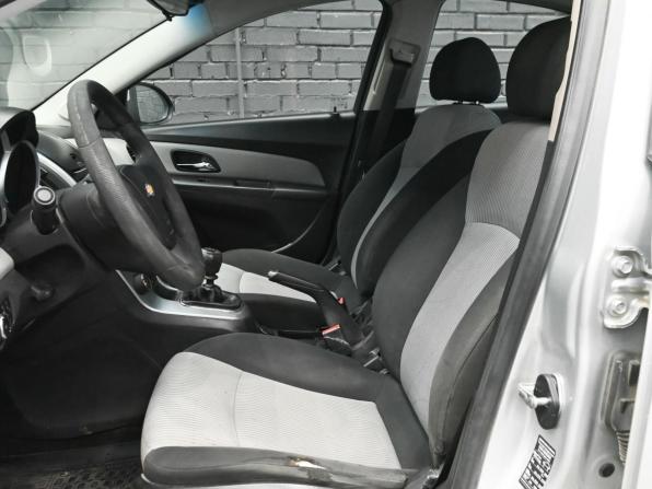 Chevrolet Cruze I Рестайлинг с пробегом 2012 года, цена 550 000 рублей, 316945 км, седан, Автокод Объявления