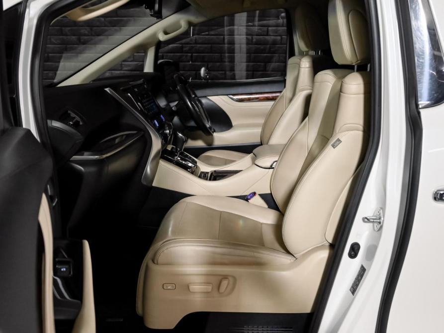 Toyota Alphard III Рестайлинг Екатеринбург  - изображение 9