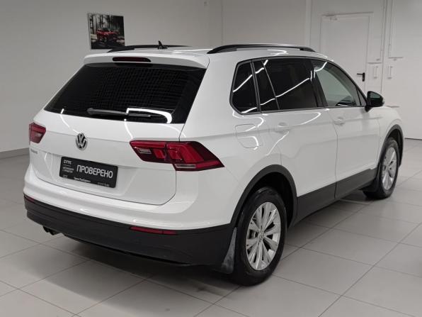 Volkswagen Tiguan II с пробегом 2018 года, цена 2 250 000 рублей, 93595 км, внедорожник, Автокод Объявления