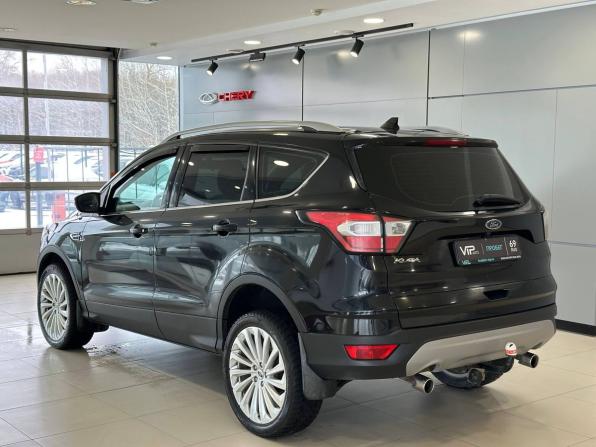 Ford Kuga II Рестайлинг с пробегом 2017 года, цена 1 570 000 рублей, 188939 км, внедорожник, Автокод Объявления