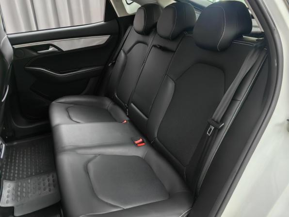 JAC J7 I с пробегом 2023 года, цена 1 144 000 рублей, 91000 км, хэтчбек, Автокод Объявления