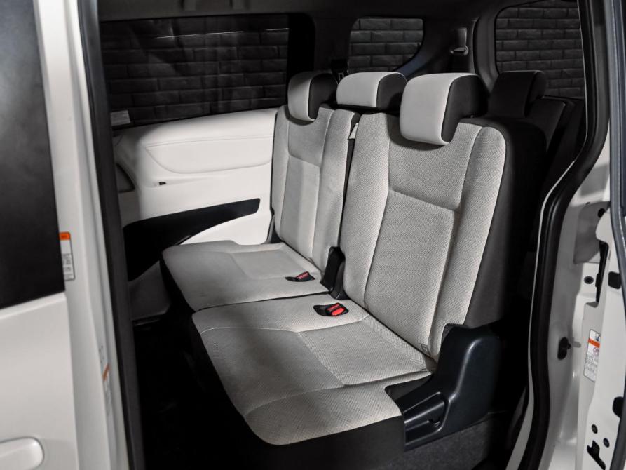 Toyota Sienta II Екатеринбург  - изображение 19