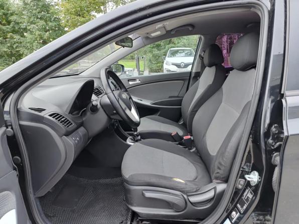 Hyundai Solaris I с пробегом 2012 года, цена 637 000 рублей, 229758 км, седан, Автокод Объявления