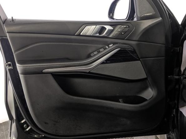 BMW X7 I (G07) с пробегом 2020 года, цена 6 989 000 рублей, 100267 км, внедорожник, Автокод Объявления