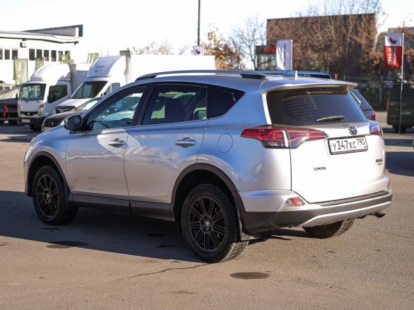 Toyota RAV4 IV (XA40) Рестайлинг с пробегом 2017 года, цена 2 499 000 рублей, 114170 км, внедорожник, Автокод Объявления