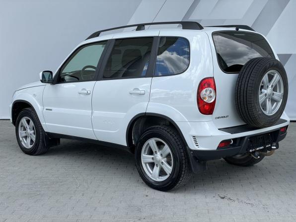 Chevrolet Niva I Рестайлинг с пробегом 2017 года, цена 865 000 рублей, 44753 км, внедорожник, Автокод Объявления