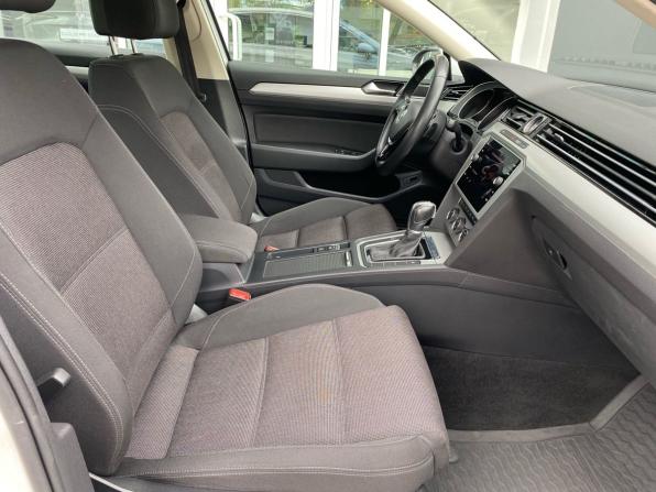 Volkswagen Passat B8 с пробегом 2019 года, цена 1 959 000 рублей, 143847 км, седан, Автокод Объявления