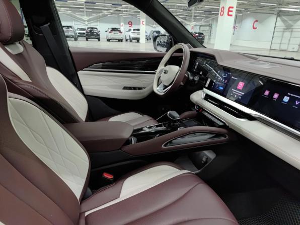 Geely Monjaro I с пробегом 2023 года, цена 3 690 000 рублей, 6916 км, внедорожник, Автокод Объявления
