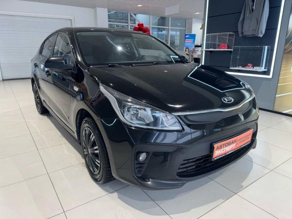 Kia Rio IV с пробегом 2017 года, цена 1 084 000 рублей, 129800 км, седан, Автокод Объявления