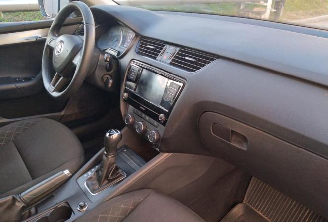 Skoda Octavia III (A7) Рестайлинг с пробегом 2019 года, цена 1 580 000 рублей, 180976 км, лифтбек, Автокод Объявления