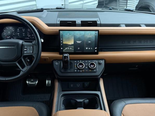 Land Rover Defender II с пробегом 2022 года, цена 11 300 000 рублей, 40895 км, внедорожник, Автокод Объявления