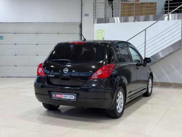 Nissan Tiida I Рестайлинг с пробегом 2010 года, цена 849 900 рублей, 179000 км, хэтчбек, Автокод Объявления