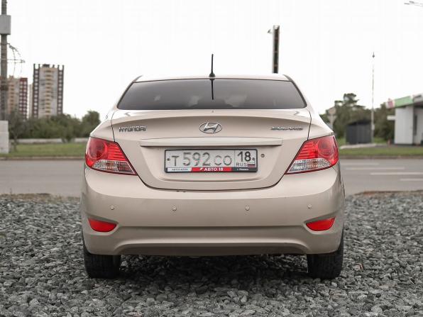 Hyundai Solaris I с пробегом 2012 года, цена 749 000 рублей, 141673 км, седан, Автокод Объявления