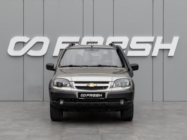 Chevrolet Niva I Рестайлинг с пробегом 2019 года, цена 865 000 рублей, 104297 км, внедорожник, Автокод Объявления